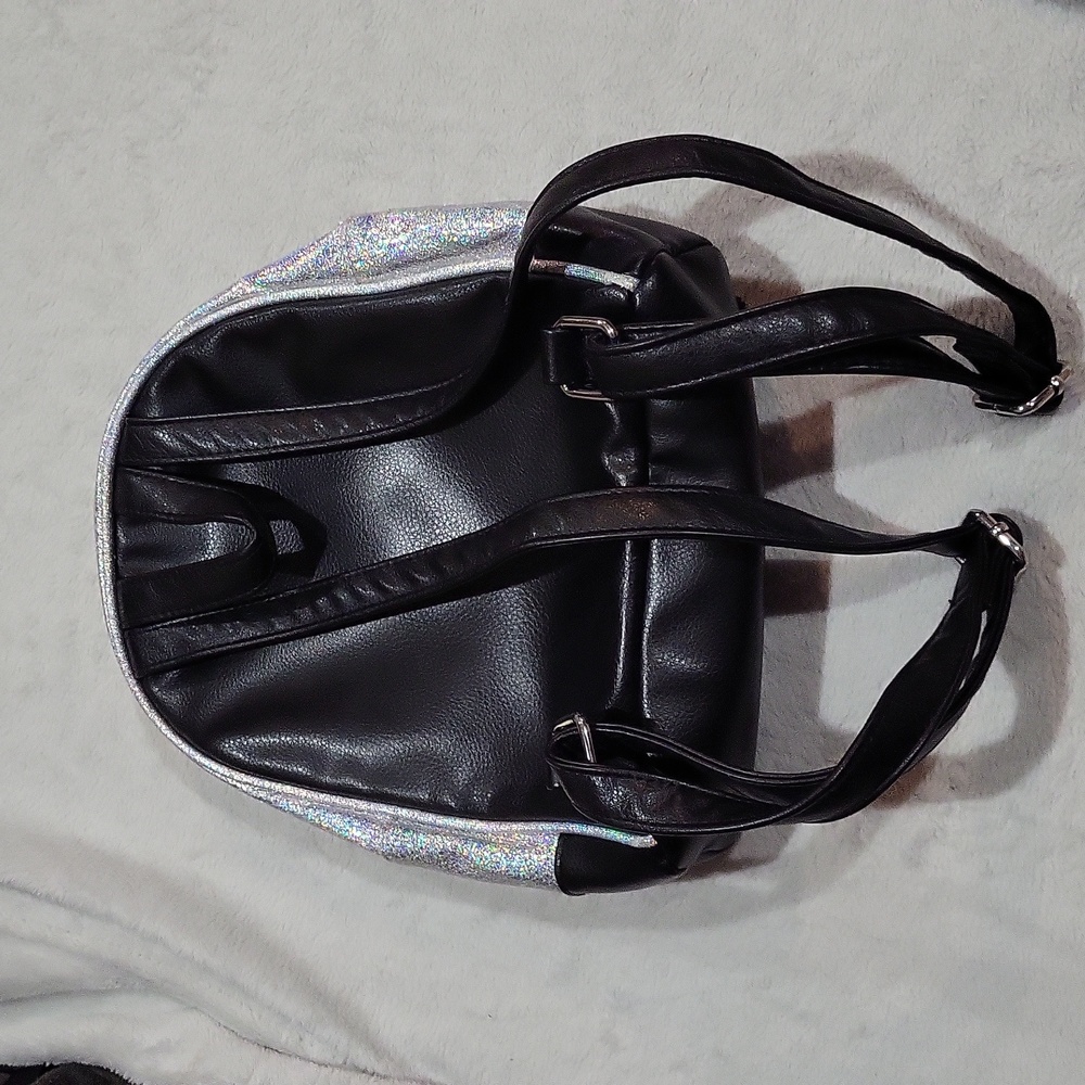 Justice Backpack - Picture 6 of 12